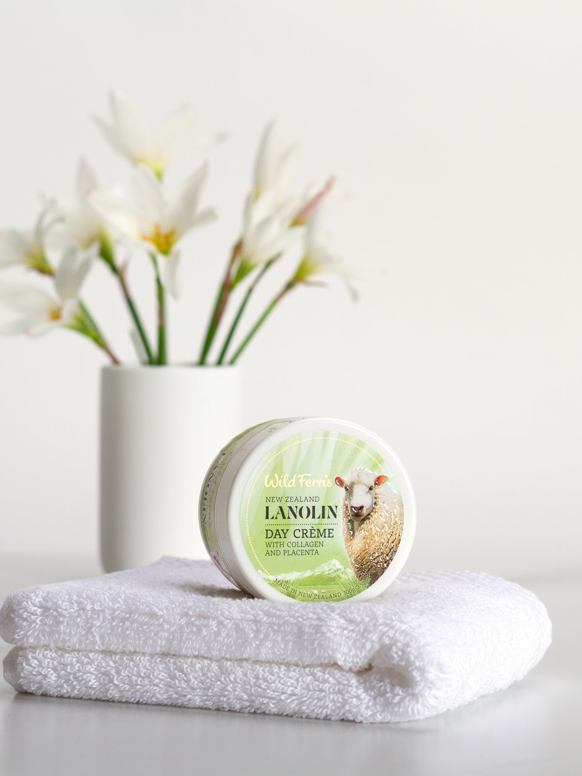 Wild Ferns Lanolin Day Crème with Collagen and Placenta, 100g