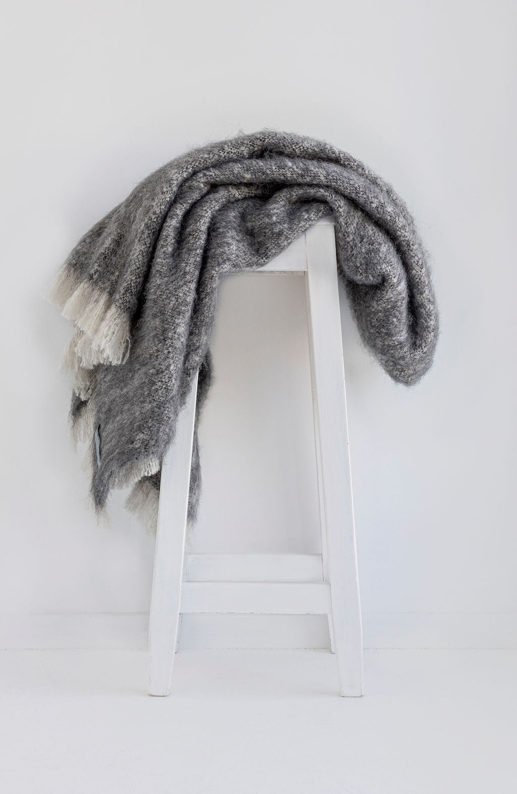 Masterweave Windermere Alpaca Throw - Granite