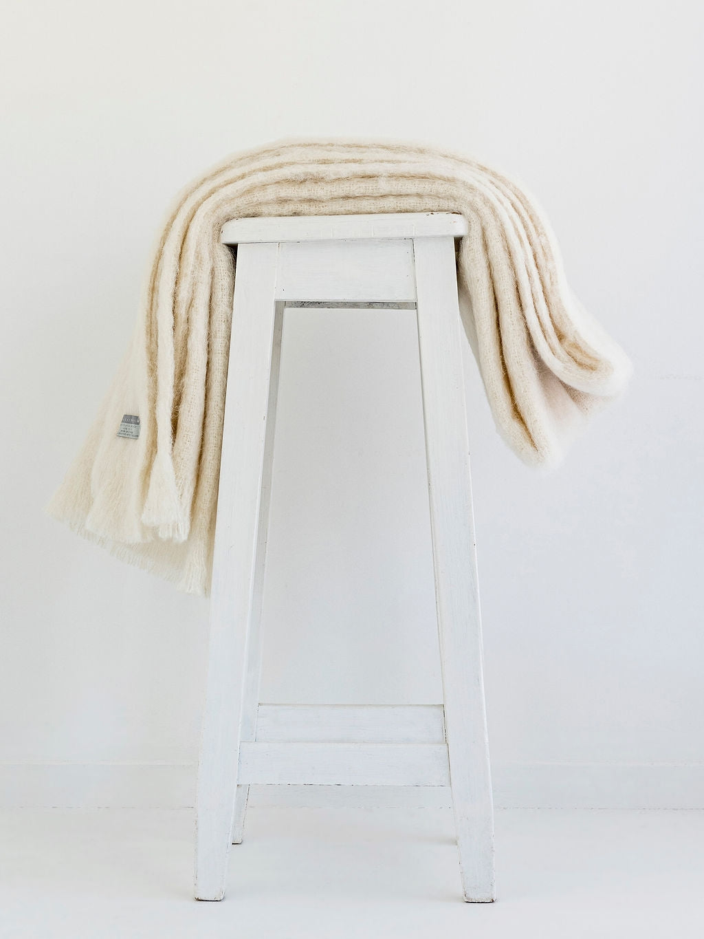 Masterweave Windermere Alpaca Throw - Cream