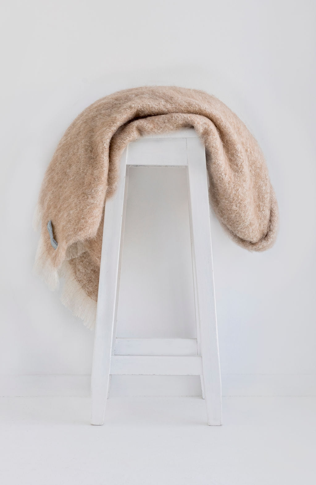 Masterweave Windermere Alpaca Throw - Sand