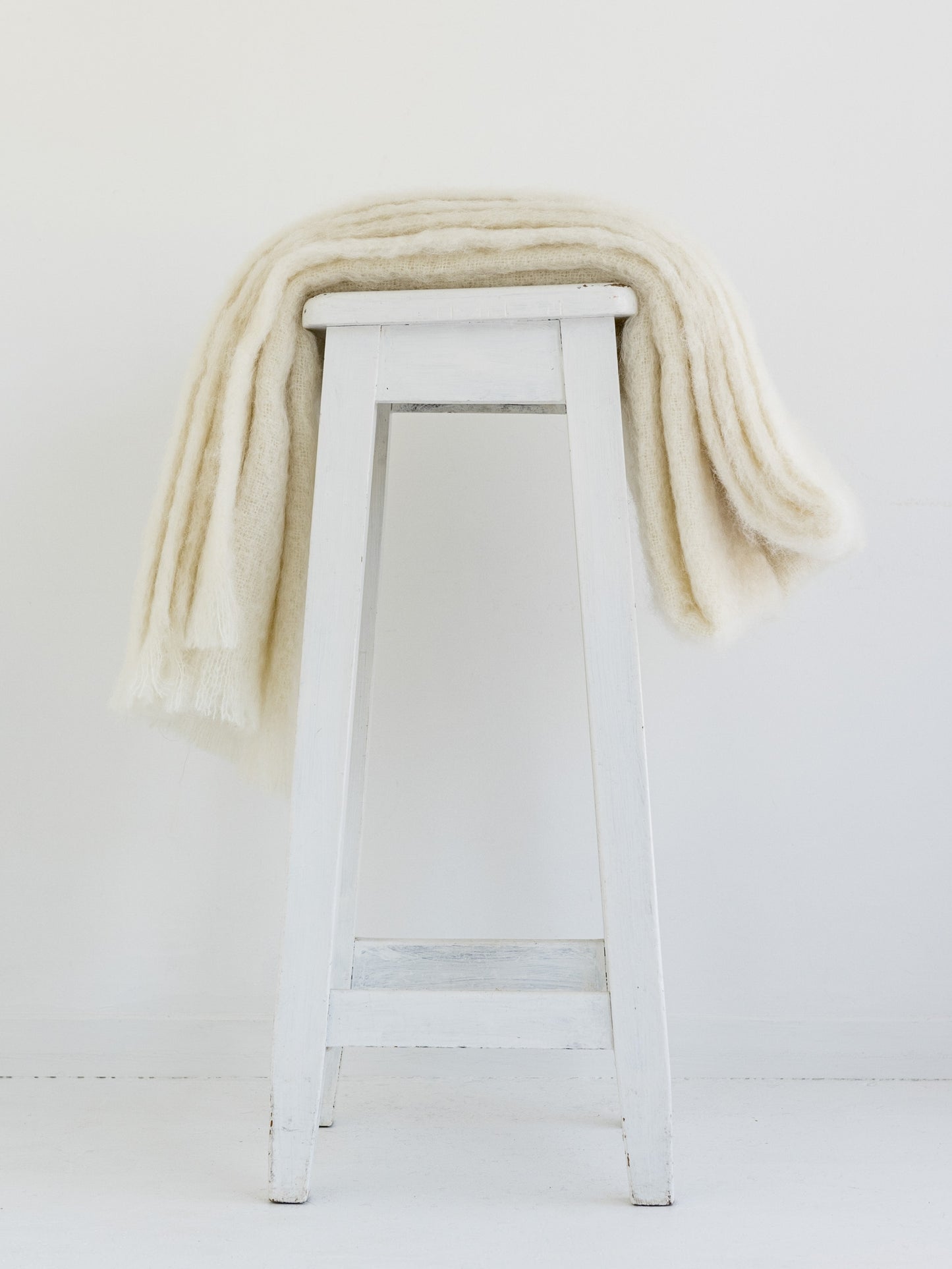 Masterweave Windermere Mohair Throw - Cream