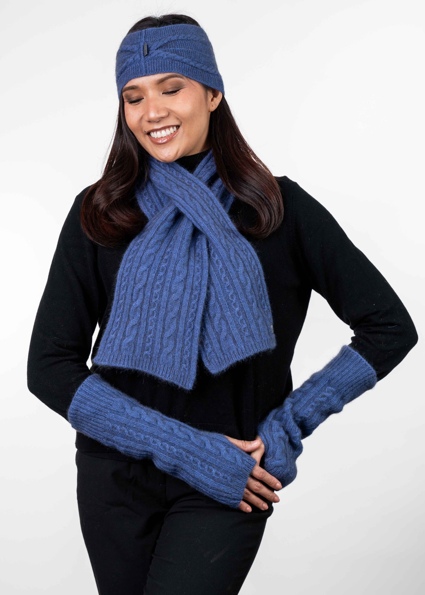 Merino Possum Cable Scarf - KO132